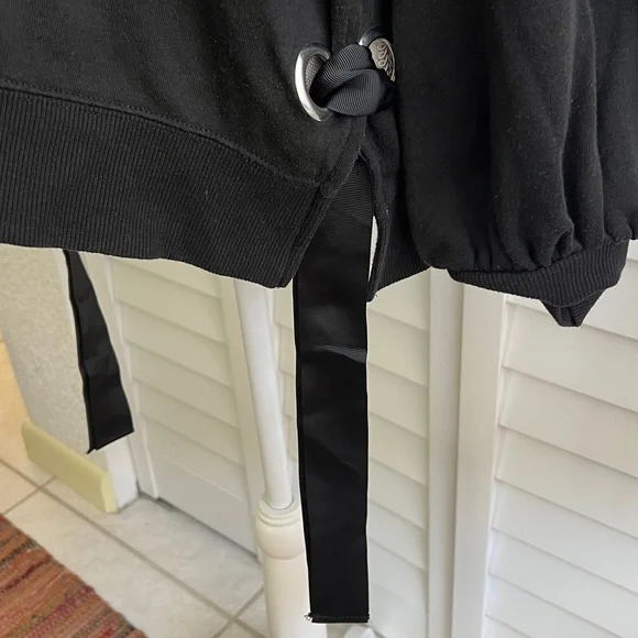 Dex Riveted Ribbon Pullover - Picture 3 of 7